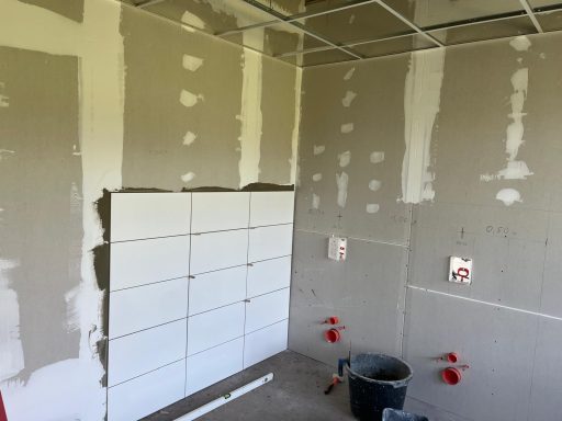 Trockenbau und Fliesenmodule
